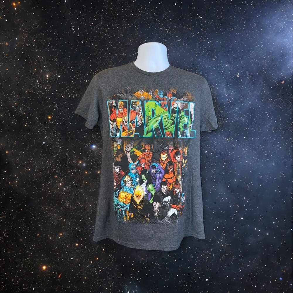 Marvel Unisex Graphic Tee Medium Superhero Collage Steetwear